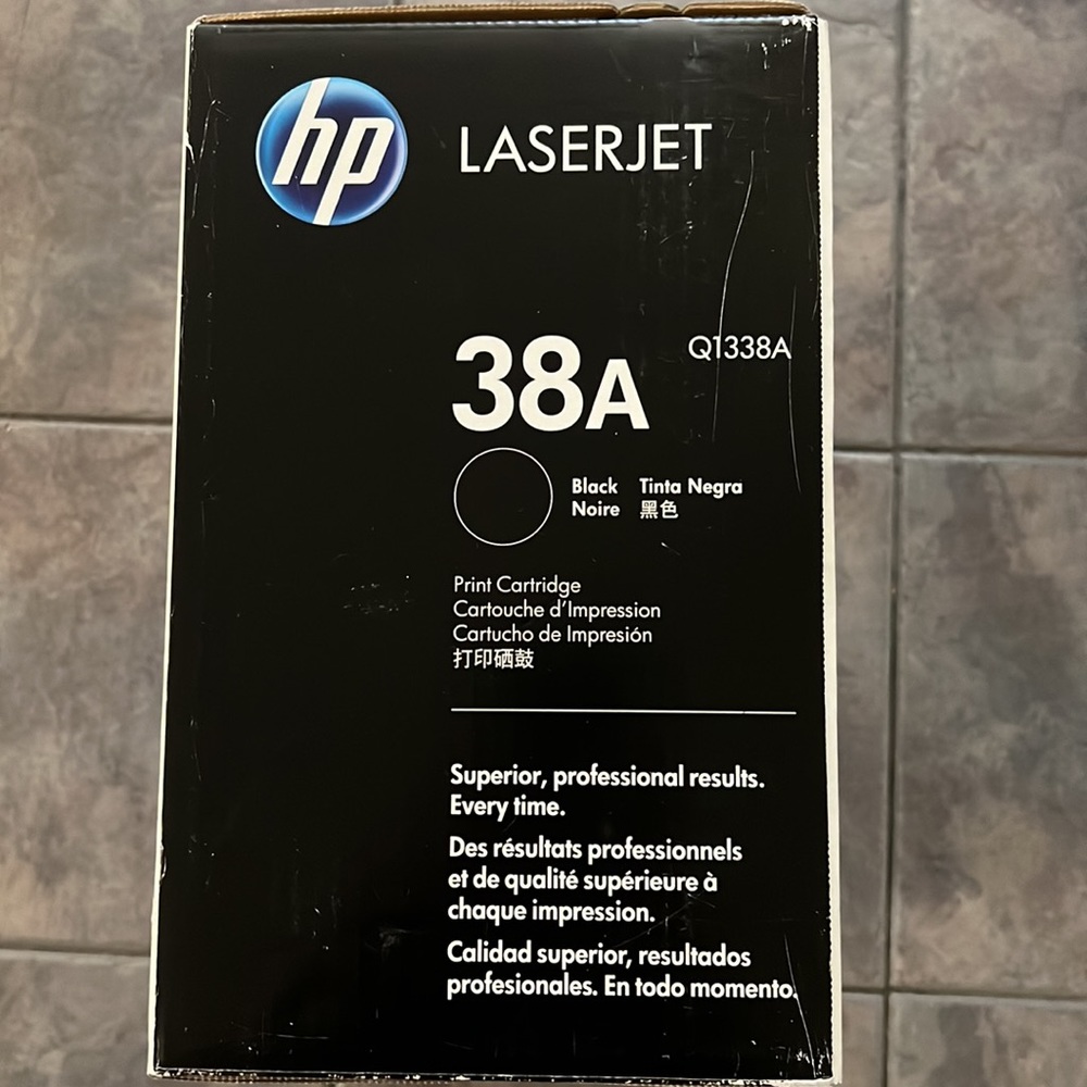 hP Laserjet 38A Black Noire - Picture 4 of 5